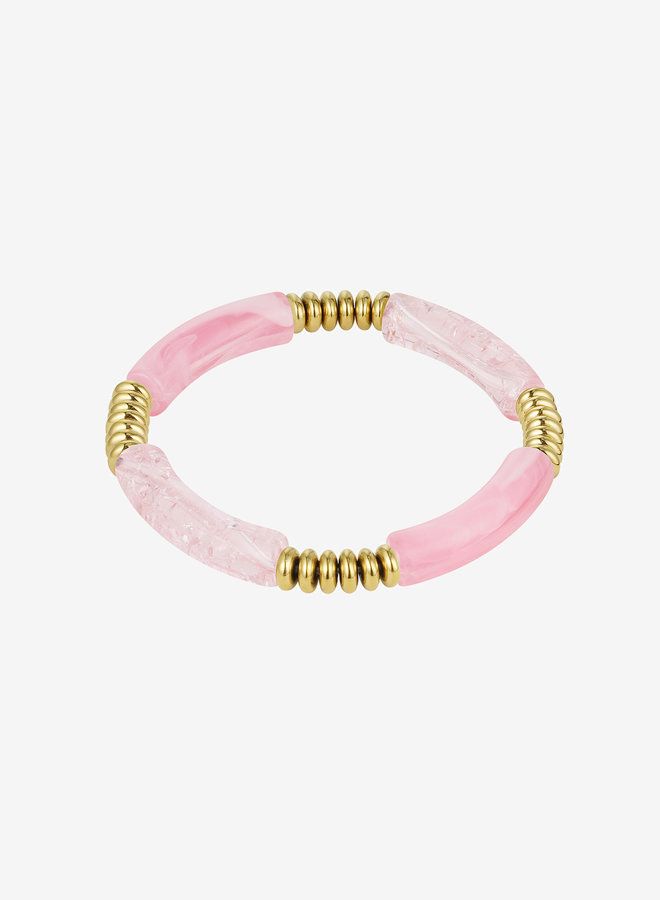 Armband gouden kralen roze